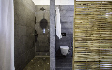 Duchas convenientes para personas con movilidad de reducida